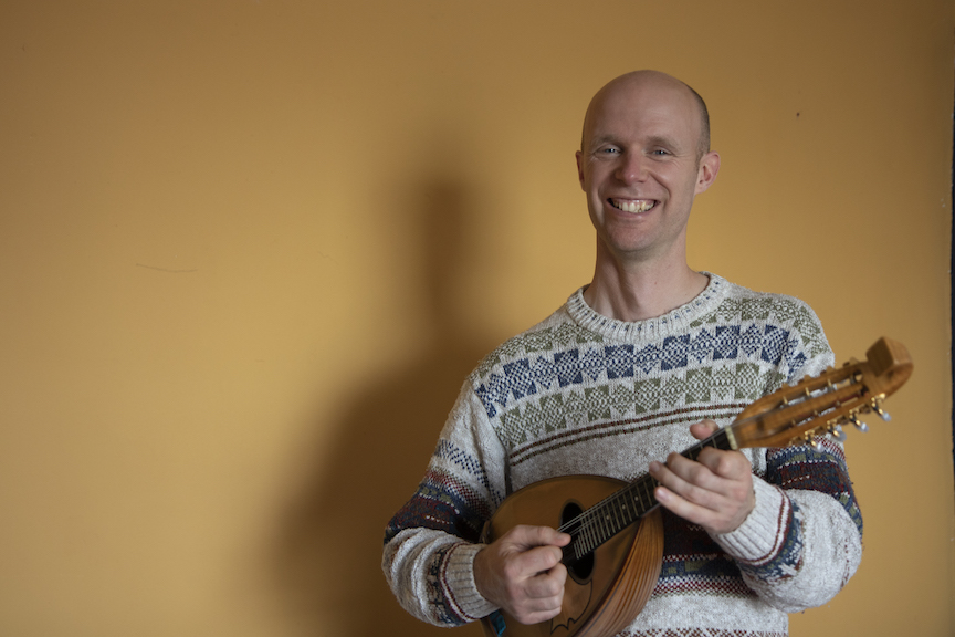 yellowwallmandolinsmile%20copy